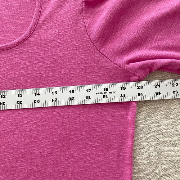 Nic+Zoe Square Neck Flutter Sleeve Tee in Freesia - Size M - Picture 4 of 9